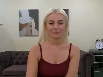 Marymonrovia  live sex cam