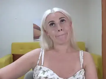 Marymonrovia  live sex cam