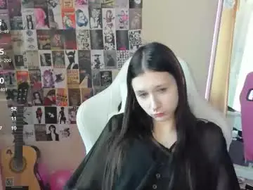 Nessadarkk  live sex cam