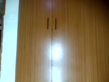 Peach_melbah  live sex cam