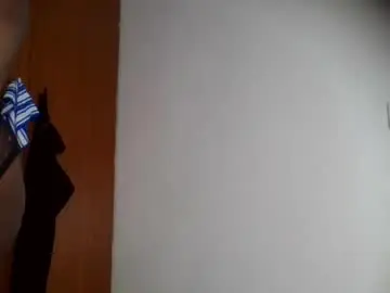 Peach_melbah  live sex cam