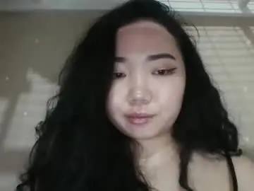 Pocahontas654  live sex cam