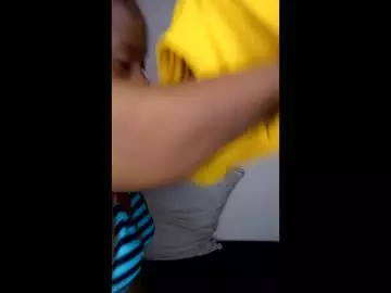 Prettieass  live sex cam