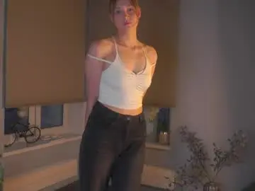 Revamcallister  live sex cam