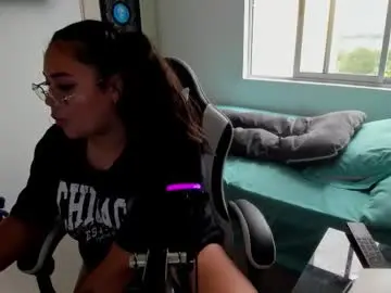 Takaragr  live sex cam