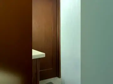 Tallandsexyyy  live sex cam
