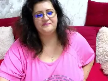 Tastychubby  live sex cam