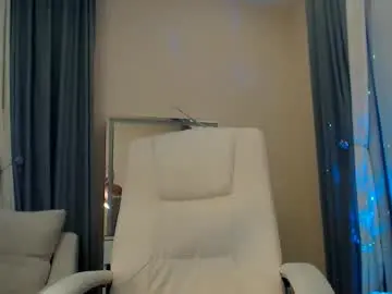 Tremendous_blondie  live sex cam