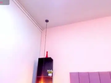 Violet_myerrs  live sex cam