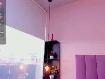 Violet_myerrs  live sex cam