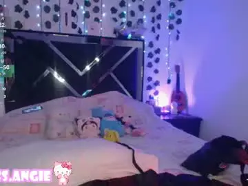 Angieee_boo  live sex cam