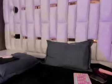 Cloe_cutte_  live sex cam