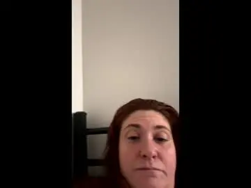 Gingerlynx  live sex cam