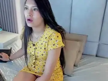 Lunaaura69  live sex cam
