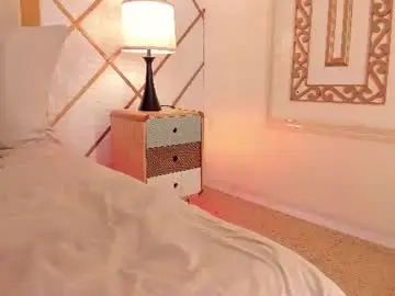 Lyrabellini  live sex cam