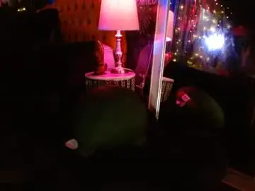 Milf_lacey  live sex cam