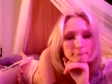 Mrowmeow  live sex cam