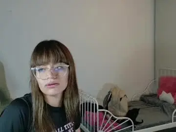 Naugthy_muse  live sex cam