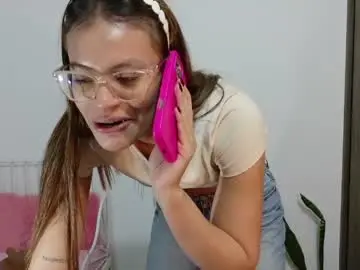 Naugthy_muse  live sex cam