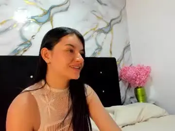 Roxanaborns  live sex cam