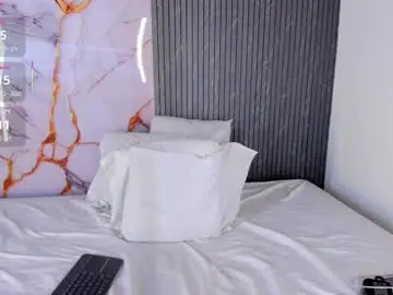 Samantafoxx1  live sex cam