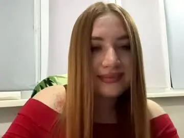 Shielapikes  live sex cam