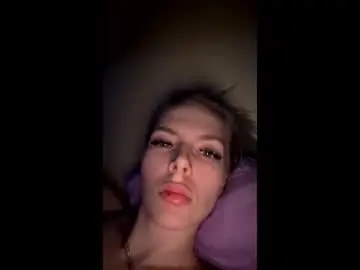 Shyblond69  live sex cam