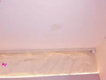 Sofiathonsonn  live sex cam