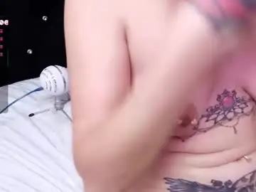 Whitesexybitch  live sex cam
