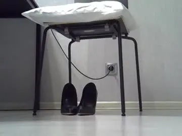 Yahi_ko  live sex cam