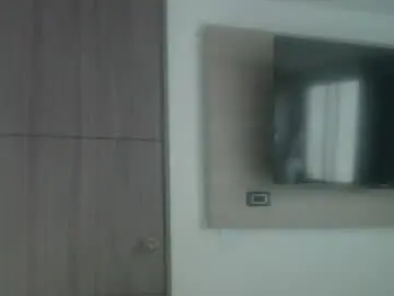 Anniegil_cs  live sex cam