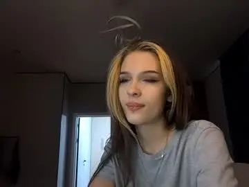 Charitamalinski  live sex cam