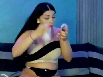 Cindytail  live sex cam