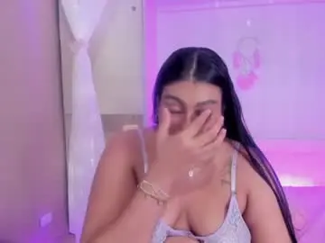 Curvy_izzii  live sex cam