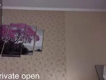 Elina_wilgauch  live sex cam