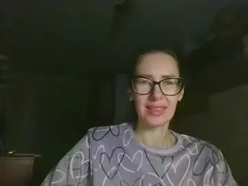 Feraliss  live sex cam