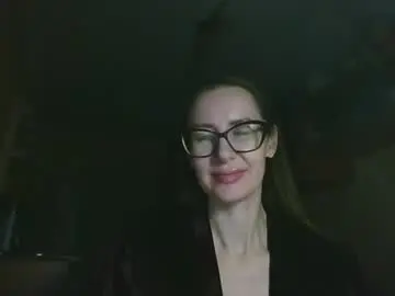 Feraliss  live sex cam