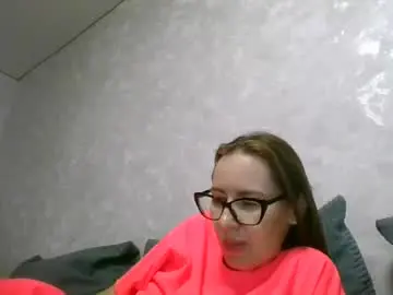 Feraliss  live sex cam