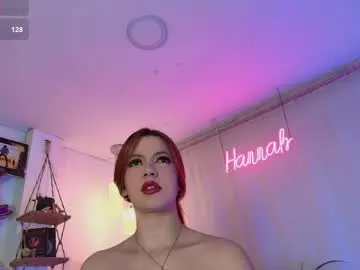 Hannah_lovee  live sex cam