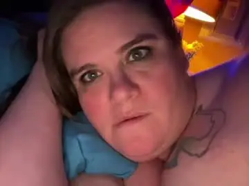 Harlequincurve  live sex cam