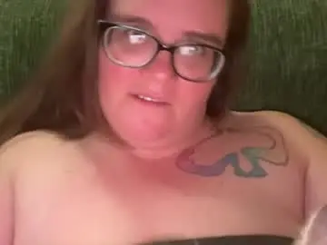 Harlequincurve  live sex cam