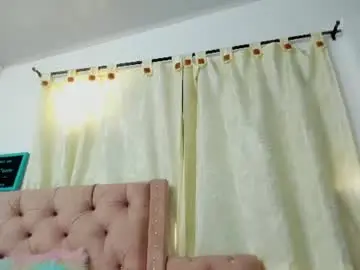 Heidy_777  live sex cam