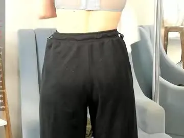 Joanniecaughlin  live sex cam