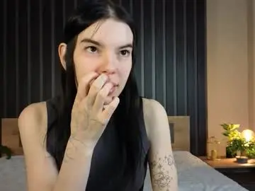 Joanniecaughlin  live sex cam