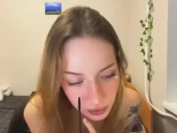 Kaciegupton  live sex cam