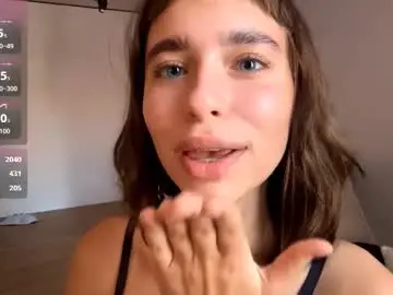 Lillianhusk  live sex cam