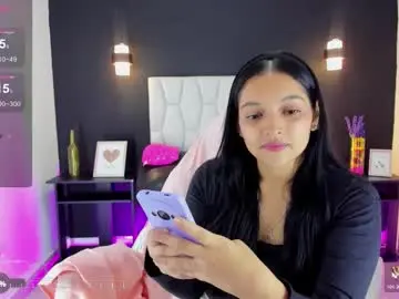 Luffy_girl  live sex cam