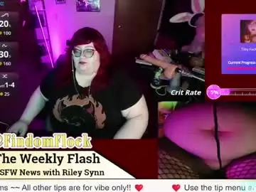 Rileysynn  live sex cam