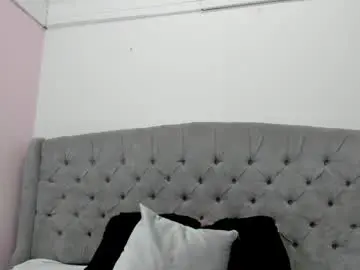 Valesskahall  live sex cam