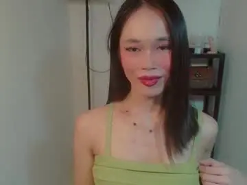 Vivahotbabessandra  live sex cam